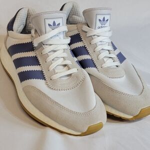 Adidas Originals I-5923 Running Shoe    White and Purple With Gum Sole.